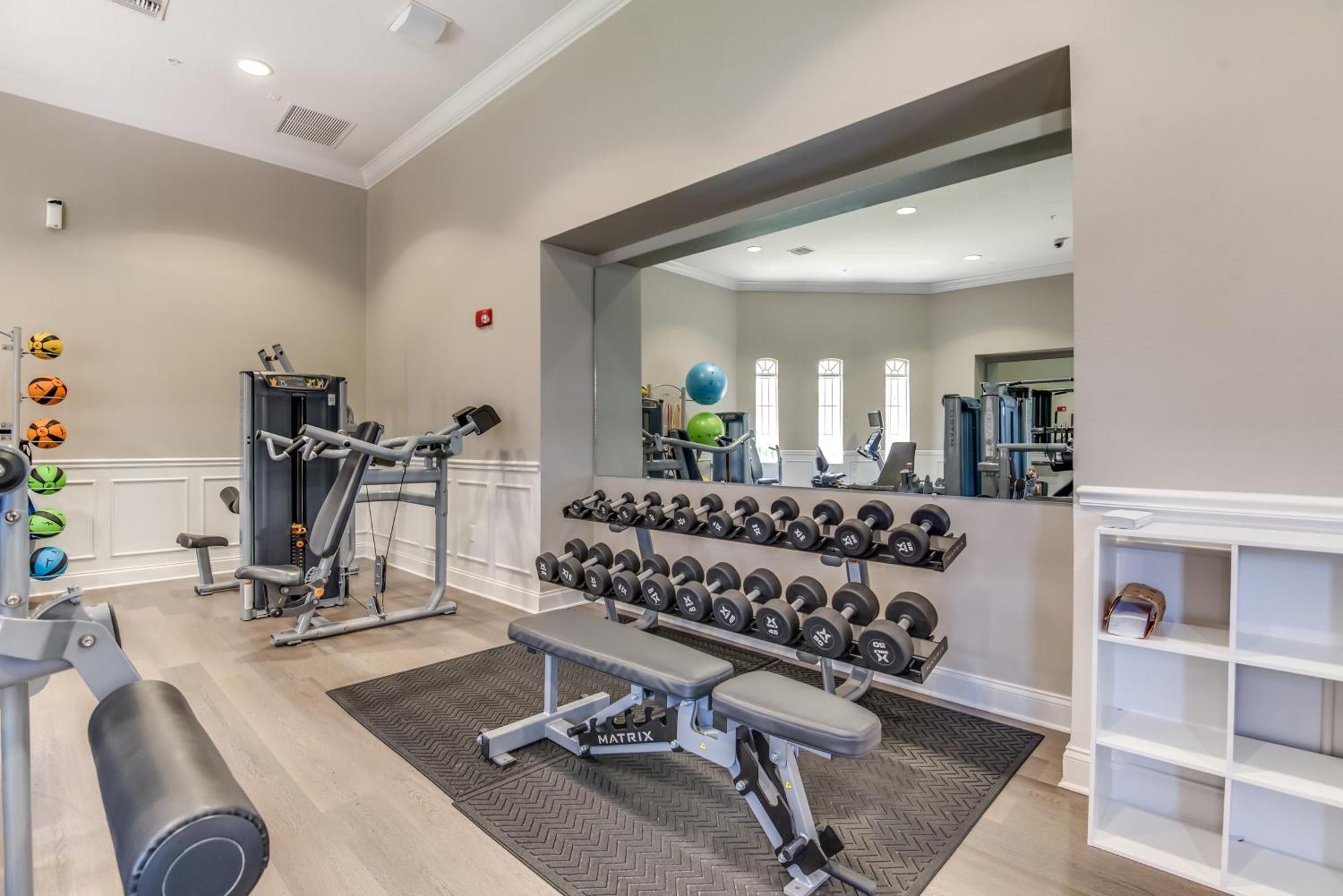 Apartment 4816 Cayview Avenue 407