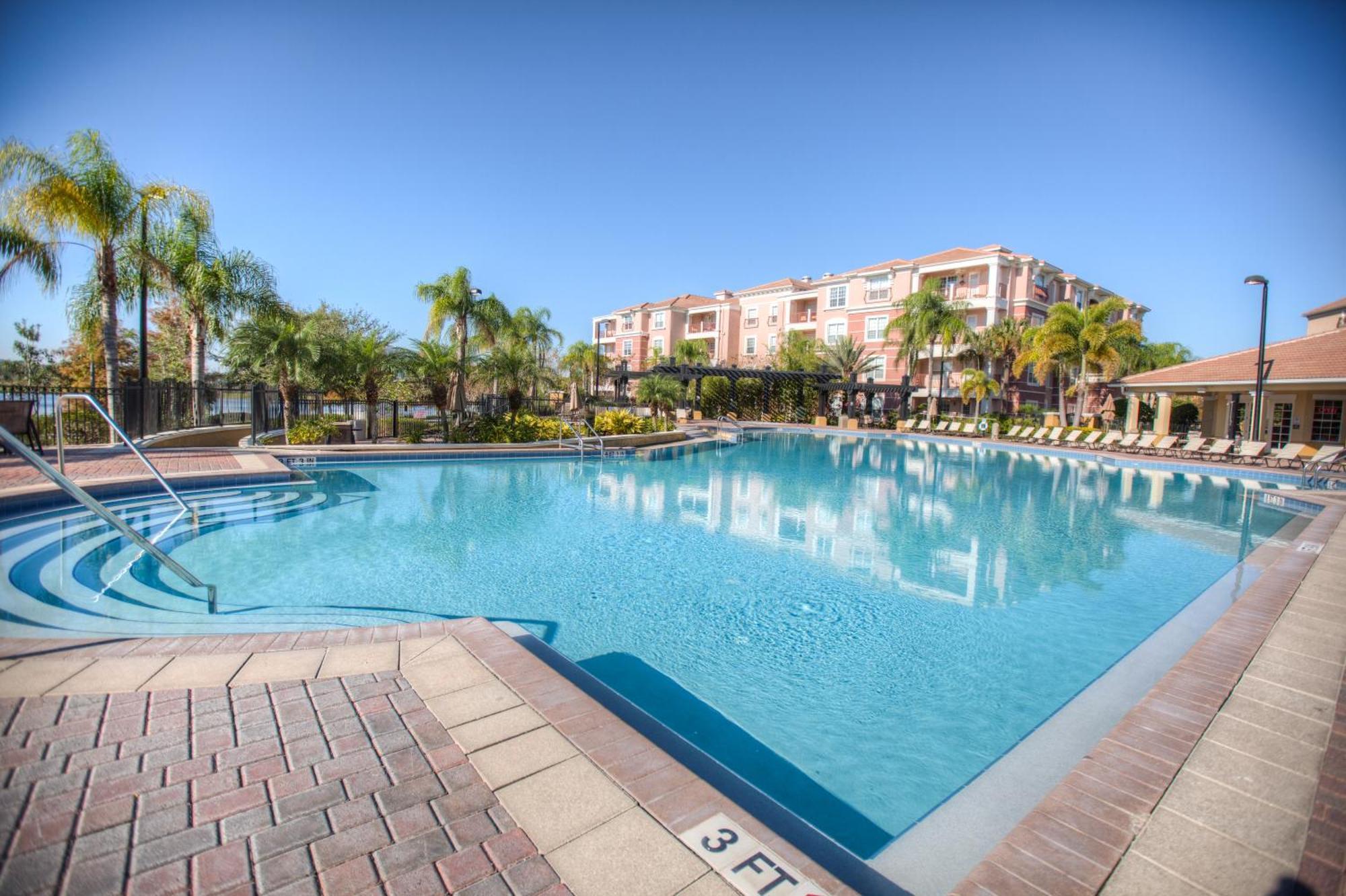 4816 Cayview Avenue 407 Apartment *